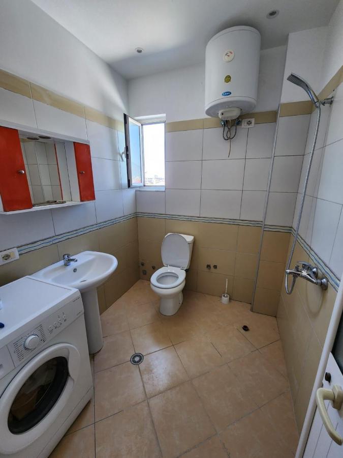 Tirana Class House Kültér fotó